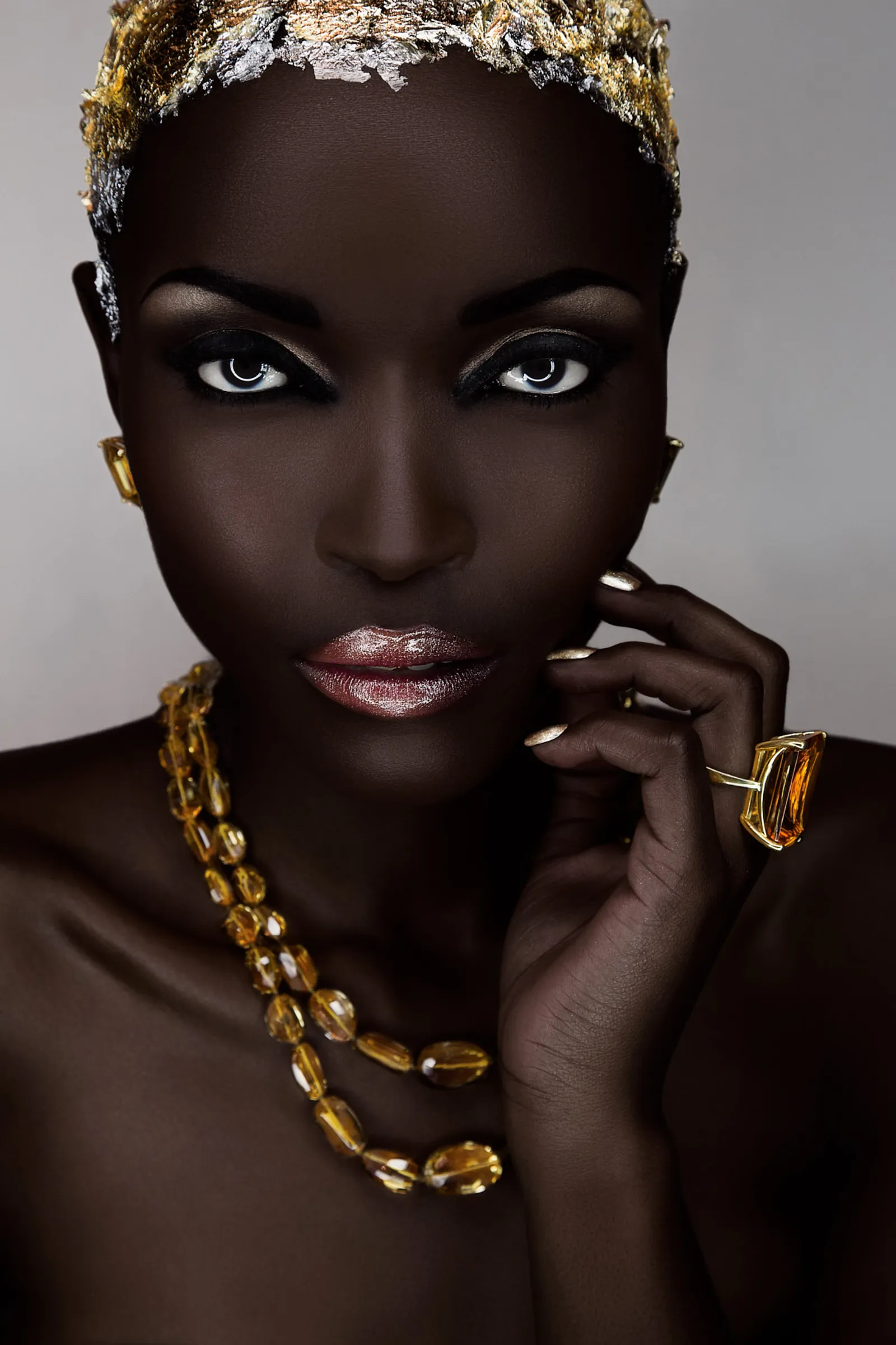 Charles Greig - Beauty photography by Paulo Toureiro