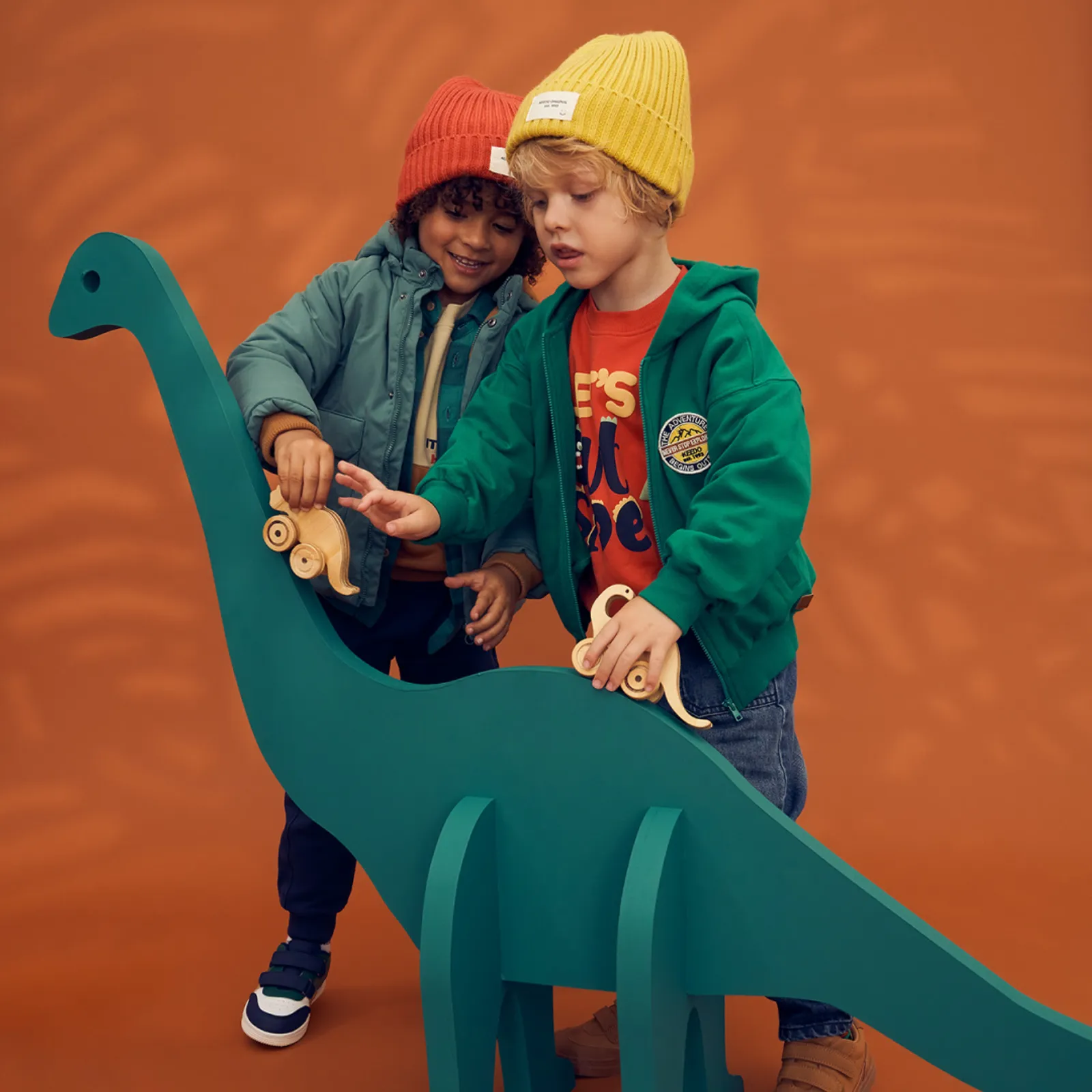 Kids Campaign 01 - Kids photography by Paulo Toureiro