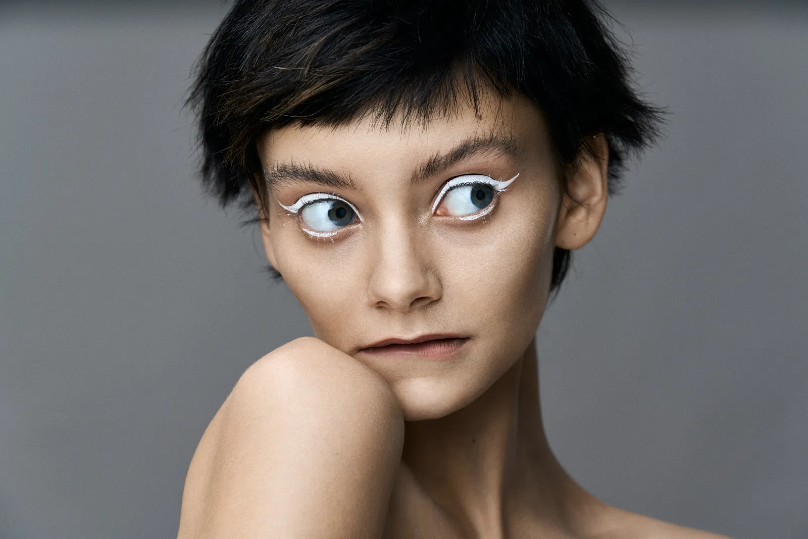 Loulou - Beauty photography by Paulo Toureiro