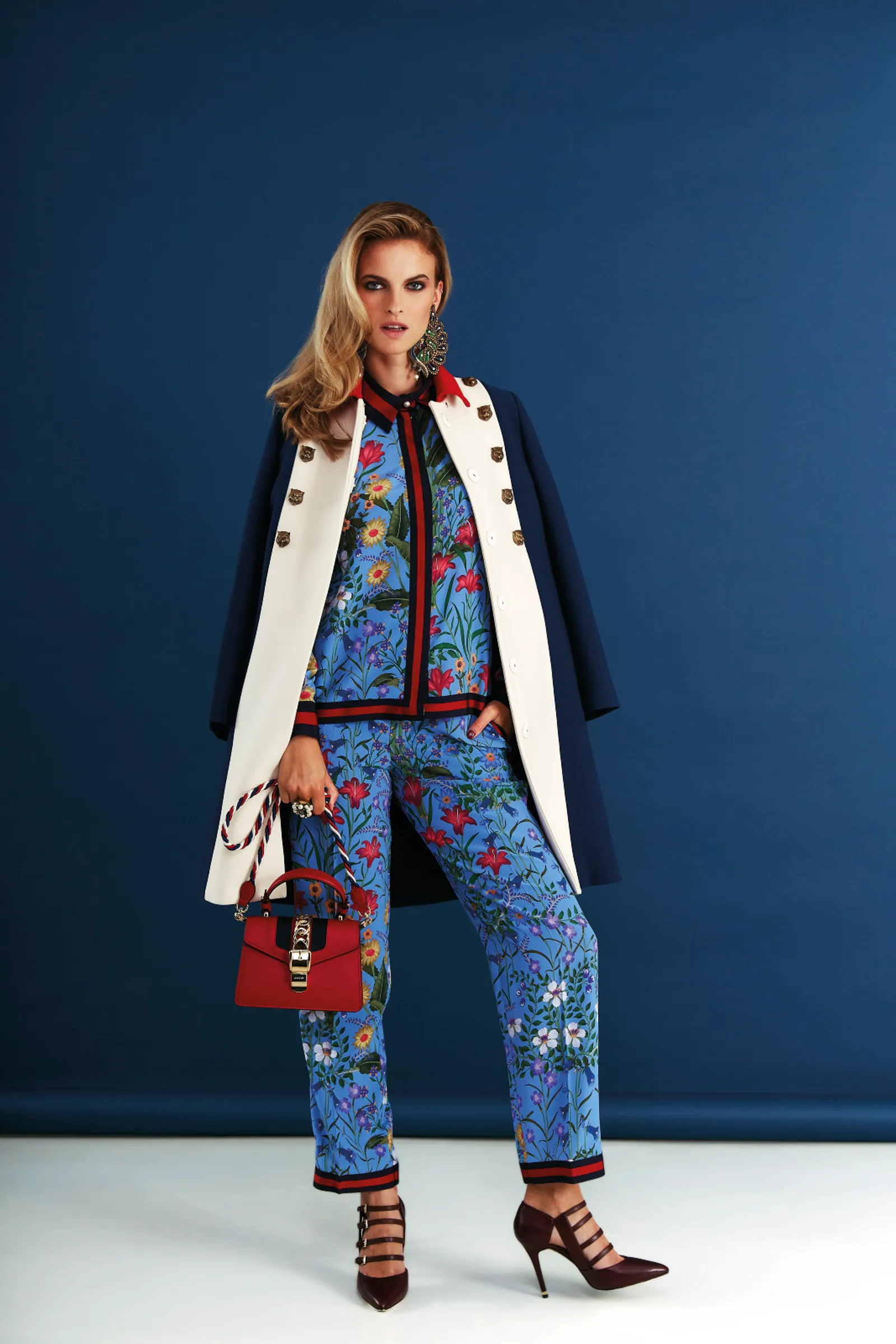 Woman & Home - Editorial photography by Paulo Toureiro