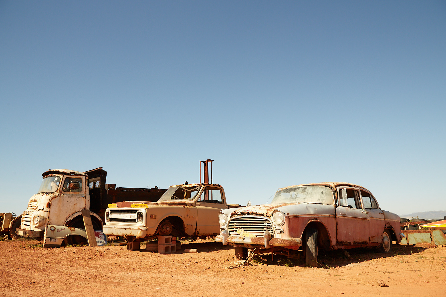 Behind the scenes moment from professional photography production